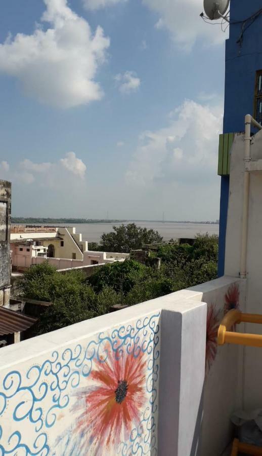 Maa Durga Inn Варанаси Экстерьер фото